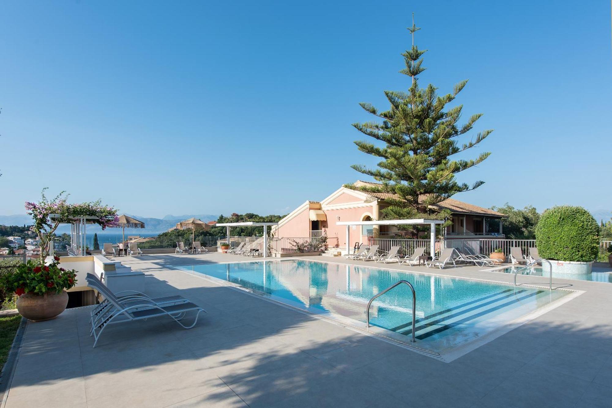 Lofos Hotel Kassiopi Exterior foto