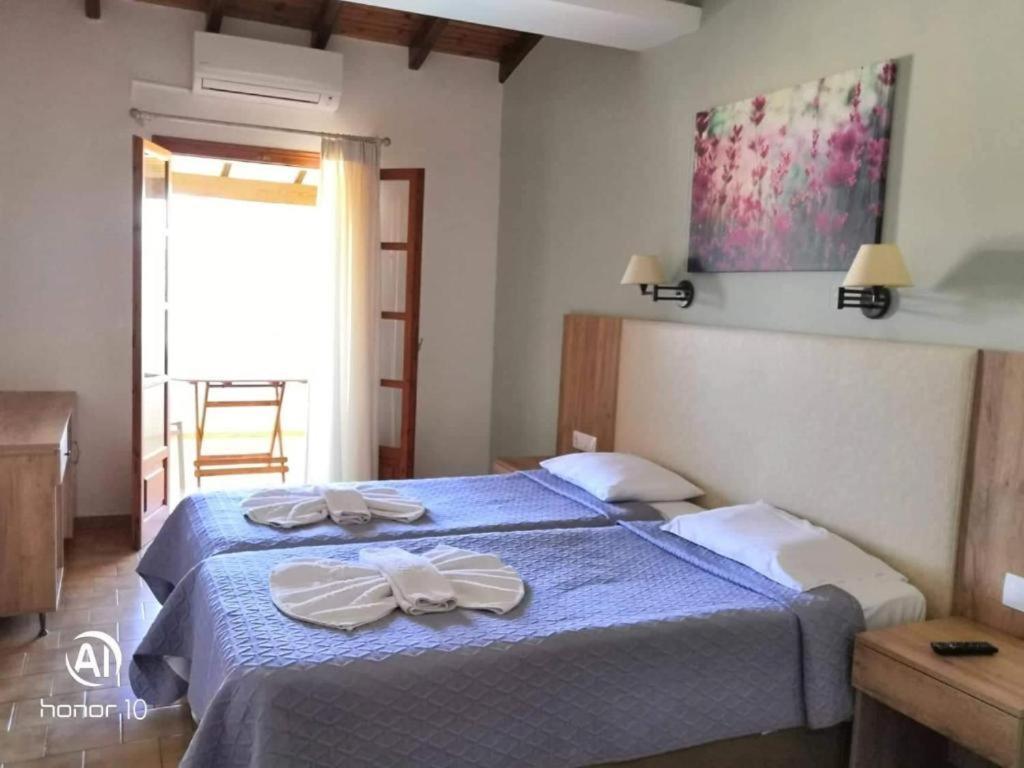 Lofos Hotel Kassiopi Exterior foto