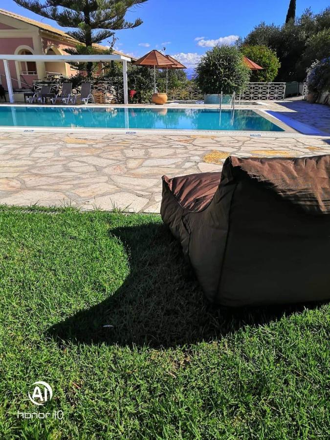 Lofos Hotel Kassiopi Exterior foto